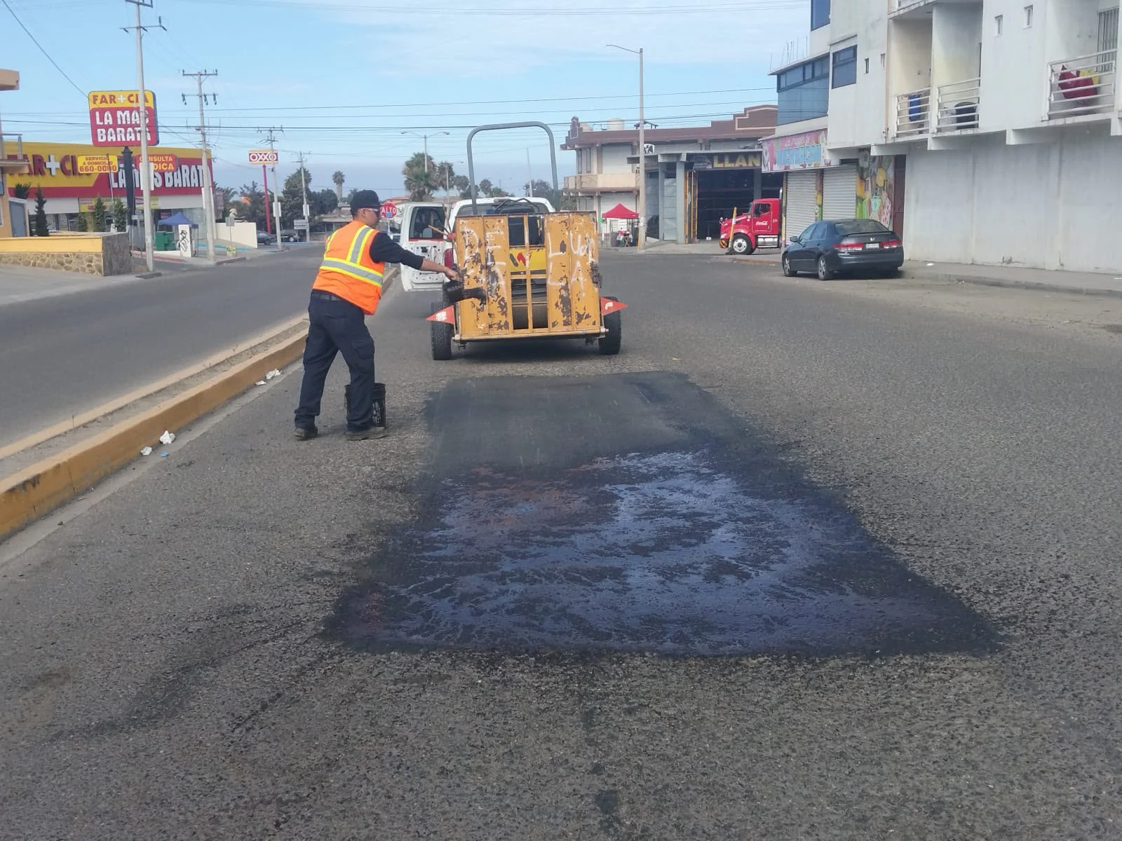 DIRECCIÓN DE SERVICIOS URBANOS MANTIENE ACTIVO EL PROGRAMA PERMANENTE DE BACHEO EN PLAYAS DE ROSARITO